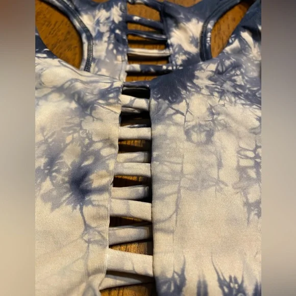 Zumba Wear tie-dyed bra. NWT. Size spicy. A.k.a. small. - Picture 9 of 14